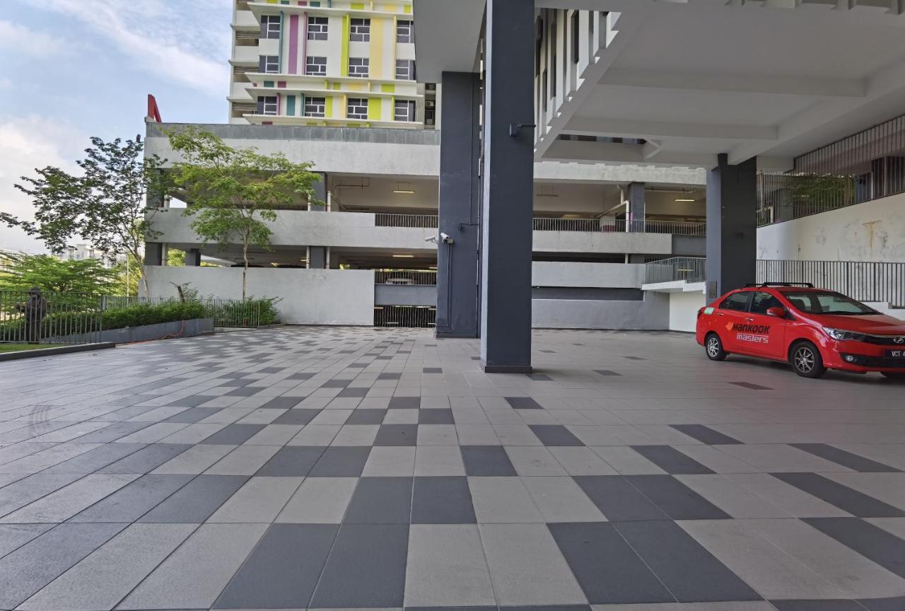 2 Bedroom Apartment - Mycribkl Neocyber Cyberjaya Dış mekan fotoğraf