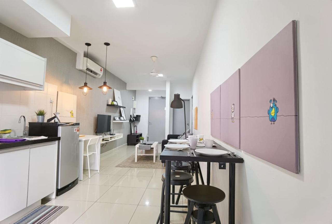 2 Bedroom Apartment - Mycribkl Neocyber Cyberjaya Dış mekan fotoğraf
